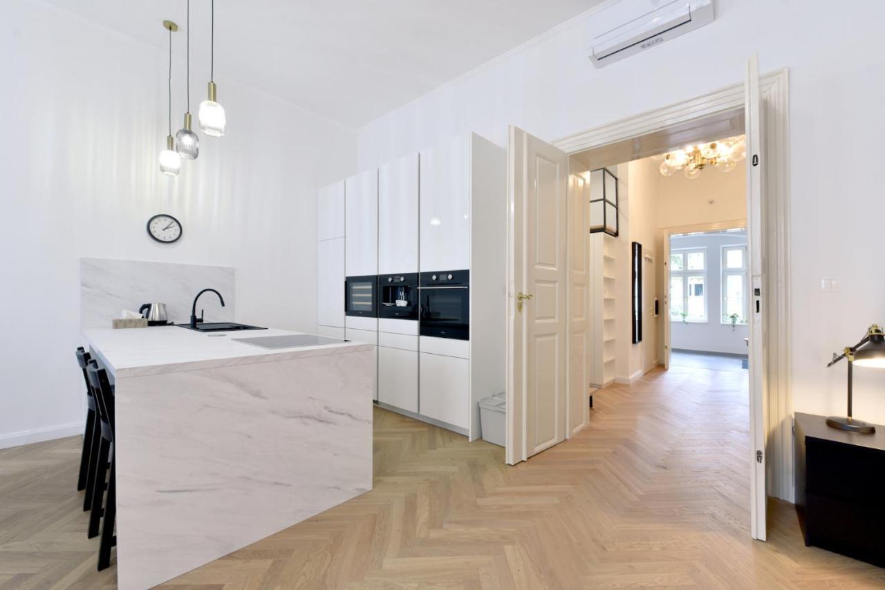 Apartman S Balkonom Trenčín المظهر الخارجي الصورة