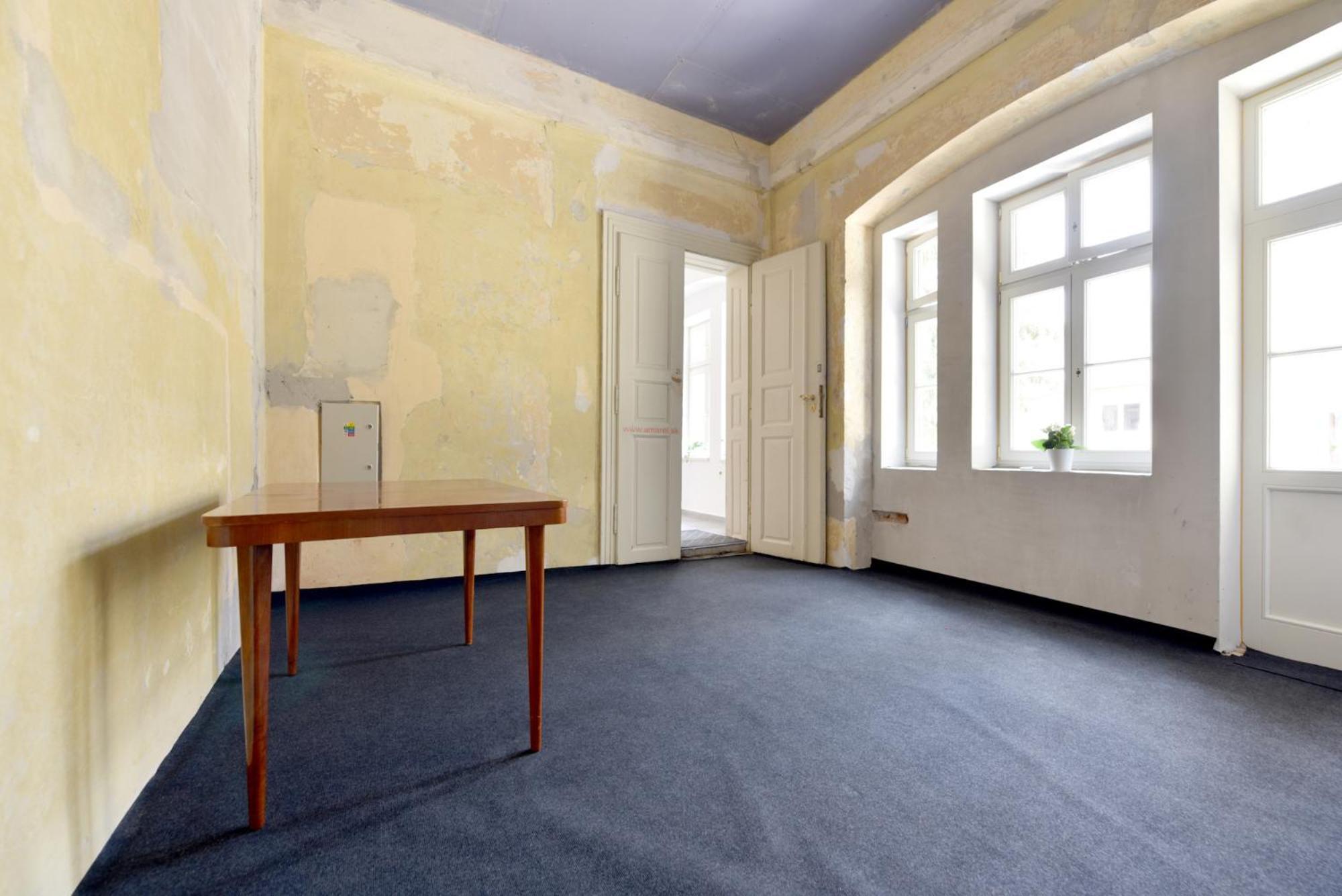 Apartman S Balkonom Trenčín المظهر الخارجي الصورة